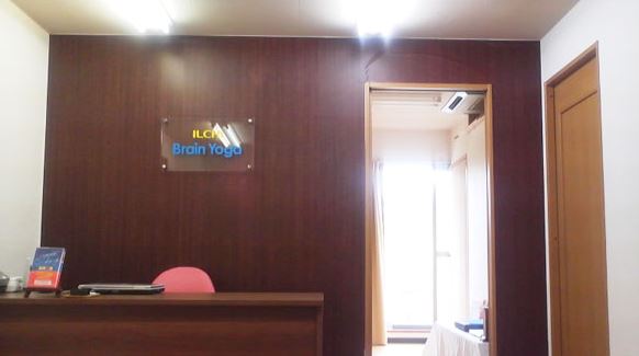 イルチブレインヨガのフロント